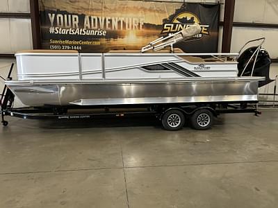 BOATZON | 2025 SunCatcher Fusion Series 324SS WYamaha 250 SHO BOATZON | 2025 SunCatcher Fusion Series 324SS WYamaha 250 SHO