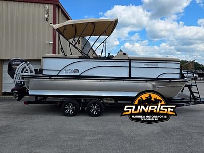 BOATZON | 2025 SunCatcher SELECT 322RC BOATZON | 2025 SunCatcher SELECT 322RC