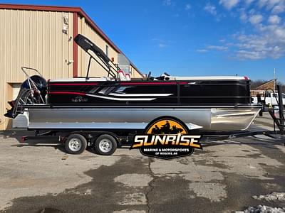 BOATZON | 2025 SunCatcher SELECT 322RC BOATZON | 2025 SunCatcher SELECT 322RC