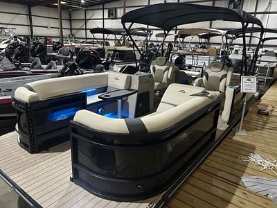 BOATZON | 2025 SunCatcher Select 322SS WYamaha 200 SHO