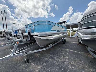 BOATZON | 2025 Sweetwater Xperience Fishing 2086 FX