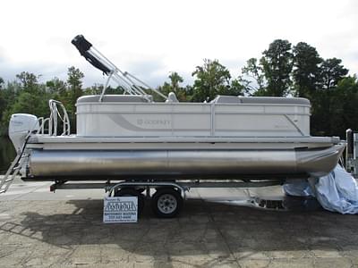 BOATZON | 2025 Sweetwater Xperience Xperience Cruise SW 2086 CX In stock