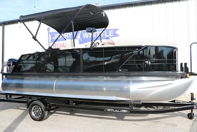 BOATZON | 2025 Sylvan Mirage 820 CLZ DH Premium
