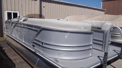 BOATZON | 2025 Sylvan Mirage Cruise 820