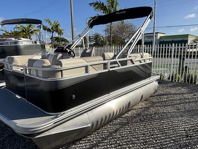 BOATZON | 2025 Tahoe Pontoons 15X75 BLACK