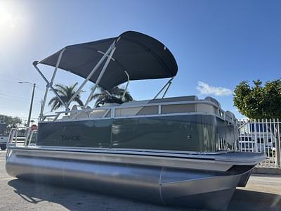 BOATZON | 2025 Tahoe Pontoons 17X8GREEN METALIC