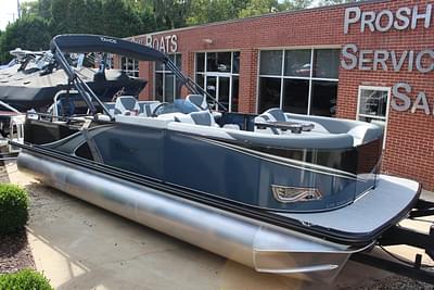 BOATZON | 2025 Tahoe Pontoons LTZ VRB w Suzuki 150