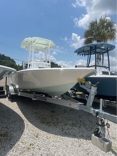 BOATZON | 2025 Tidewater Boats Carolina Bay 2210 BOATZON | 2025 Tidewater Boats Carolina Bay 2210