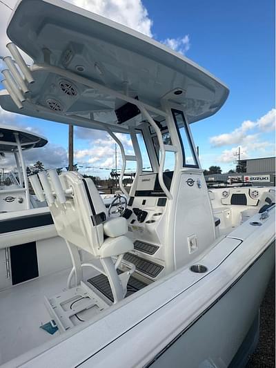 BOATZON | 2025 Tidewater Boats CC Adventure 232