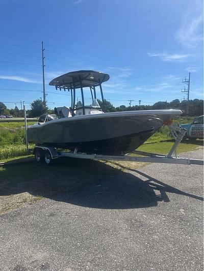 BOATZON | 2025 Tidewater Boats LXF 210