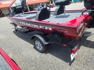 BOATZON | 2025 Tracker Boats PRO TEAM 175 TXW