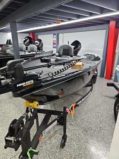 BOATZON | 2025 Tracker Boats Super Guide V16 T BOATZON | 2025 Tracker Boats Super Guide V16 T