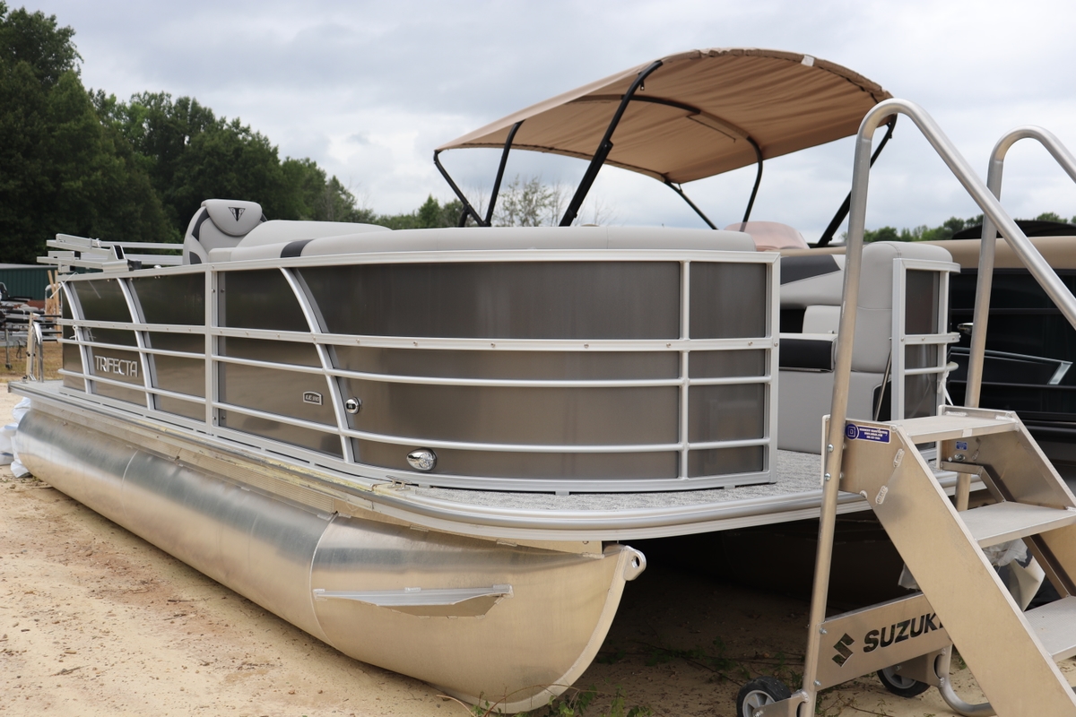 2025 Trifecta Trifecta 22 C LE 2025 - Sold Boat
