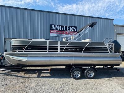 BOATZON | 2025 Trifecta LE Series 22UL LE BOATZON | 2025 Trifecta LE Series 22UL LE