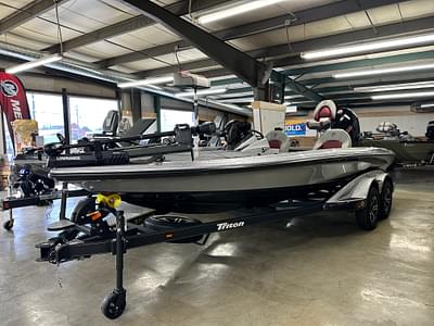 BOATZON | 2025 Triton Boats 20XP Patriot