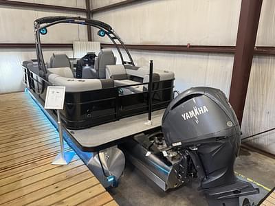 BOATZON | 2025 Veranda Relax VR22RCT WYamaha 300