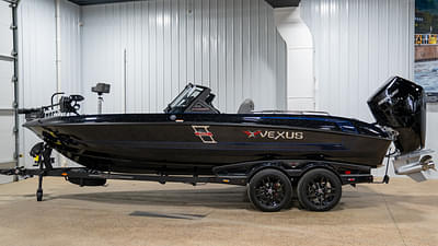 BOATZON | 2025 Vexus DVX 22s