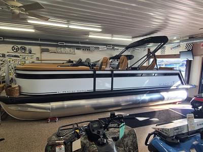 BOATZON | 2025 Viaggio Lago X22Q W Suzuki 115HP Stealth Motor BOATZON | 2025 Viaggio Lago X22Q W Suzuki 115HP Stealth Motor