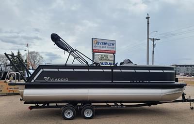 BOATZON | 2025 Viaggio Lago X22U Tritoon W 150HP Suzuki Motor  Trailer