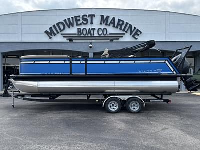 BOATZON | 2025 Viaggio X22S  DF200ATXSS IN STOCK NOW