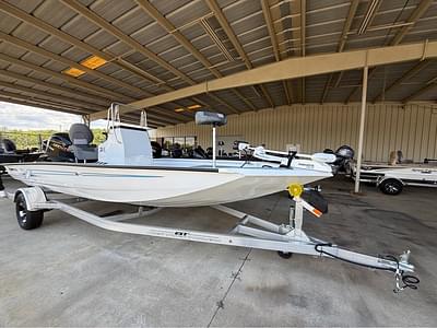 BOATZON | 2025 Xpress H190 BAY