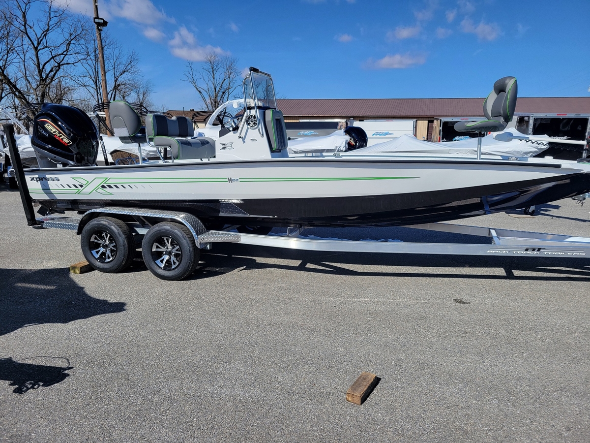 2025 Xpress Xpress H24 Bay w Yamaha Vmax 250 SHO In stock 2025 - Sold Boat
