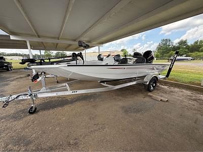 BOATZON | 2025 Xpress HyperLift Bass H18