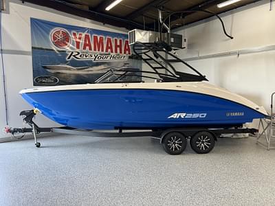 BOATZON | 2025 Yamaha AR250 Both Colors In Stock