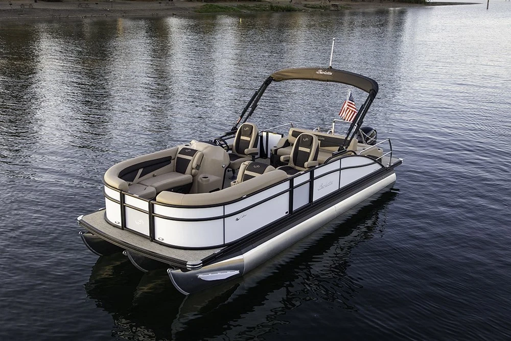 2026 Barletta Barletta Cabrio UltraEntertainer C24UE with Mercury 250L Verado 2026 - Sold Boat