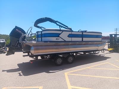 BOATZON | 2026 Bentley Pontoons 223 Bolt BOATZON | 2026 Bentley Pontoons 223 Bolt