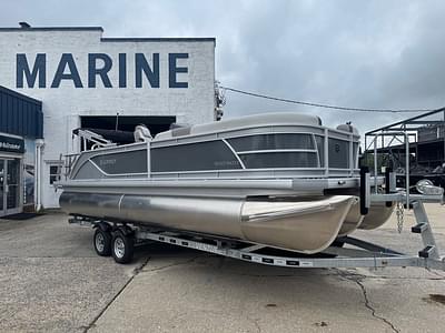 BOATZON | 2026 Godfrey Sweetwater 2286 SFL Tritoon Yamaha 150 BOATZON | 2026 Godfrey Sweetwater 2286 SFL Tritoon Yamaha 150