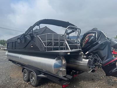 BOATZON | 2026 Godfrey Sweetwater 2286 SFL Yamaha 250 SHO BOATZON | 2026 Godfrey Sweetwater 2286 SFL Yamaha 250 SHO