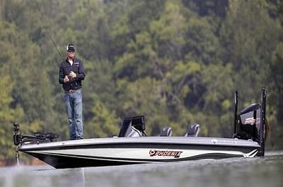 BOATZON | 2026 Phoenix Boats XE Series 21