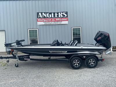 BOATZON | 2026 Phoenix Boats ZXL Series 819