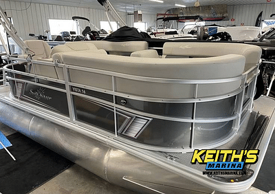 BOATZON | 2026 SunChaser Vista 16 Cruise