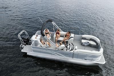 BOATZON | 2026 Sylvan Mirage 822 Party Fish BOATZON | 2026 Sylvan Mirage 822 Party Fish