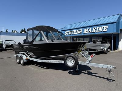 BOATZON | Alumaweld Stryker 220 2024