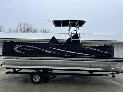 BOATZON | Angler Qwest 8522 Pro Fish Triple Tube 2022 BOATZON | Angler Qwest 8522 Pro Fish Triple Tube 2022