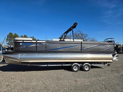 BOATZON | 2023 Angler Qwest 8524 Pro Family Fish BOATZON | 2023 Angler Qwest 8524 Pro Family Fish