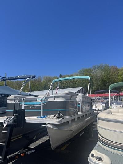 BOATZON | Apex Marine 818 CRS 2019