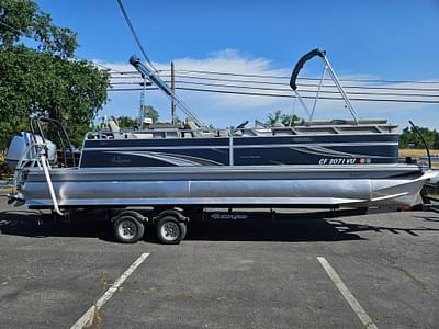 BOATZON | Apex Marine QWEST LS 824 DS 2021