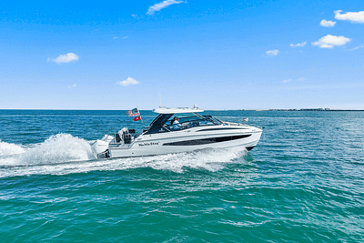 BOATZON | Aquila 32 2022 BOATZON | Aquila 32 2022