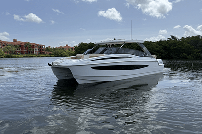 BOATZON | Aquila 32 2025 BOATZON | Aquila 32 2025