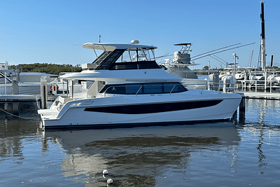 BOATZON | Aquila 42 Yacht 2024