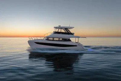 BOATZON | Aquila 42 Yacht 2025