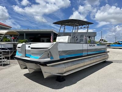 BOATZON | Avalon 2585 GEO Fish GLX Center Console Tri Toon High Performance 2025