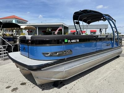 BOATZON | Avalon 2785 Catalina Entertainer  Bar Tri Toon High Performance 2023