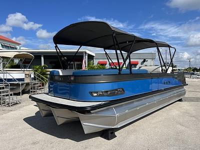 BOATZON | Avalon 2785 Catalina Entertainer Tri Toon High Performance Mercury 350 V10 2025