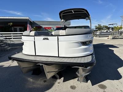 BOATZON | Avalon 2785 Excalibur LTD Quad Lounge Tri Toon Twin Mercury 400hp V10 Verados 2025