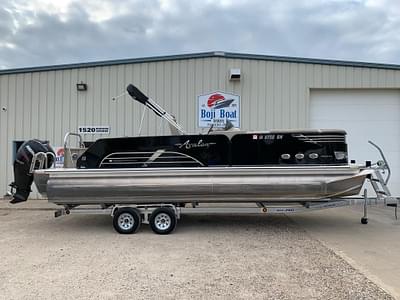 BOATZON | 2015 Avalon Ambassador Rear J Lounge - 25.
